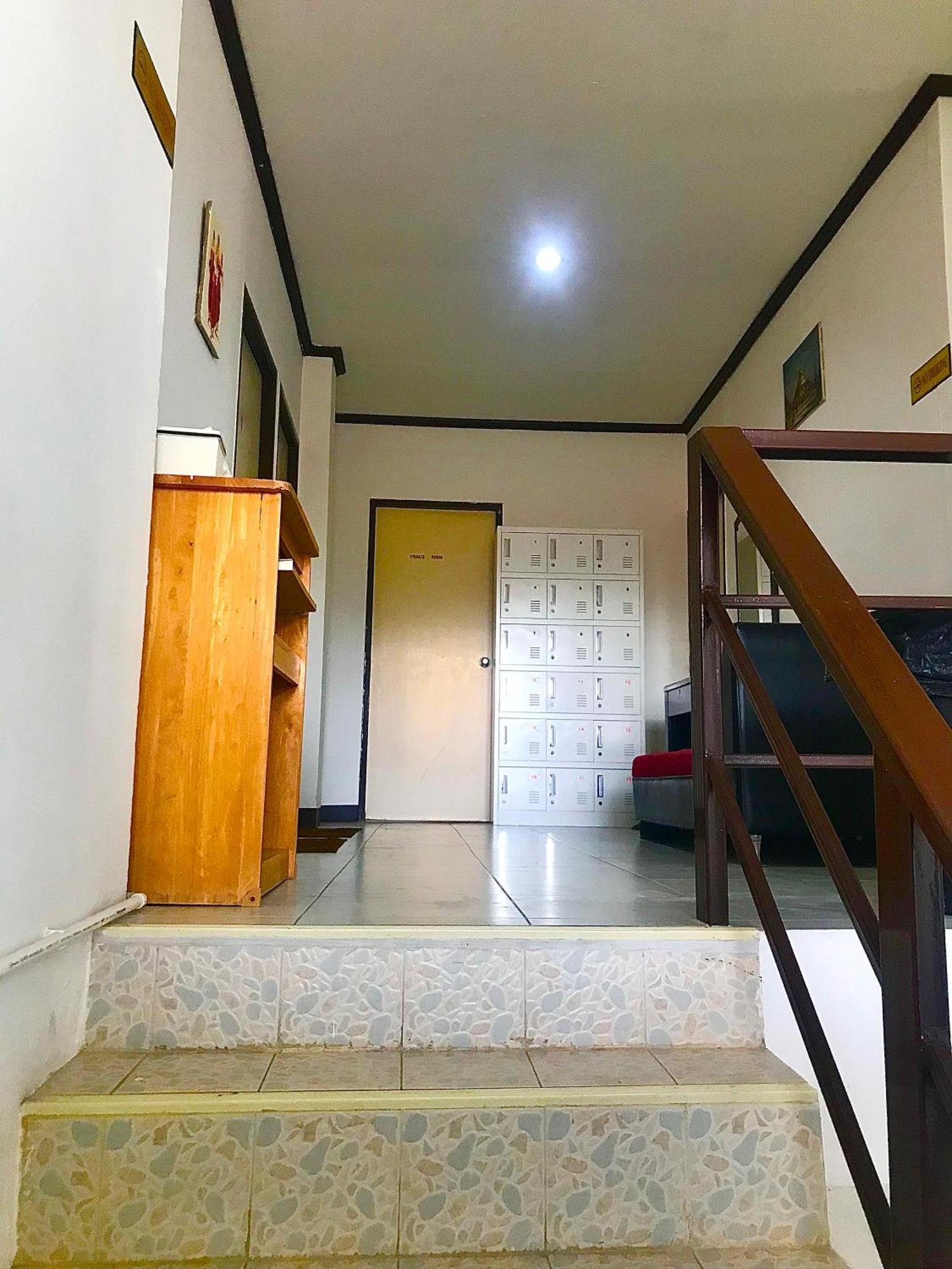 Moon Dolphin Hostel 哈林海滩 外观 照片