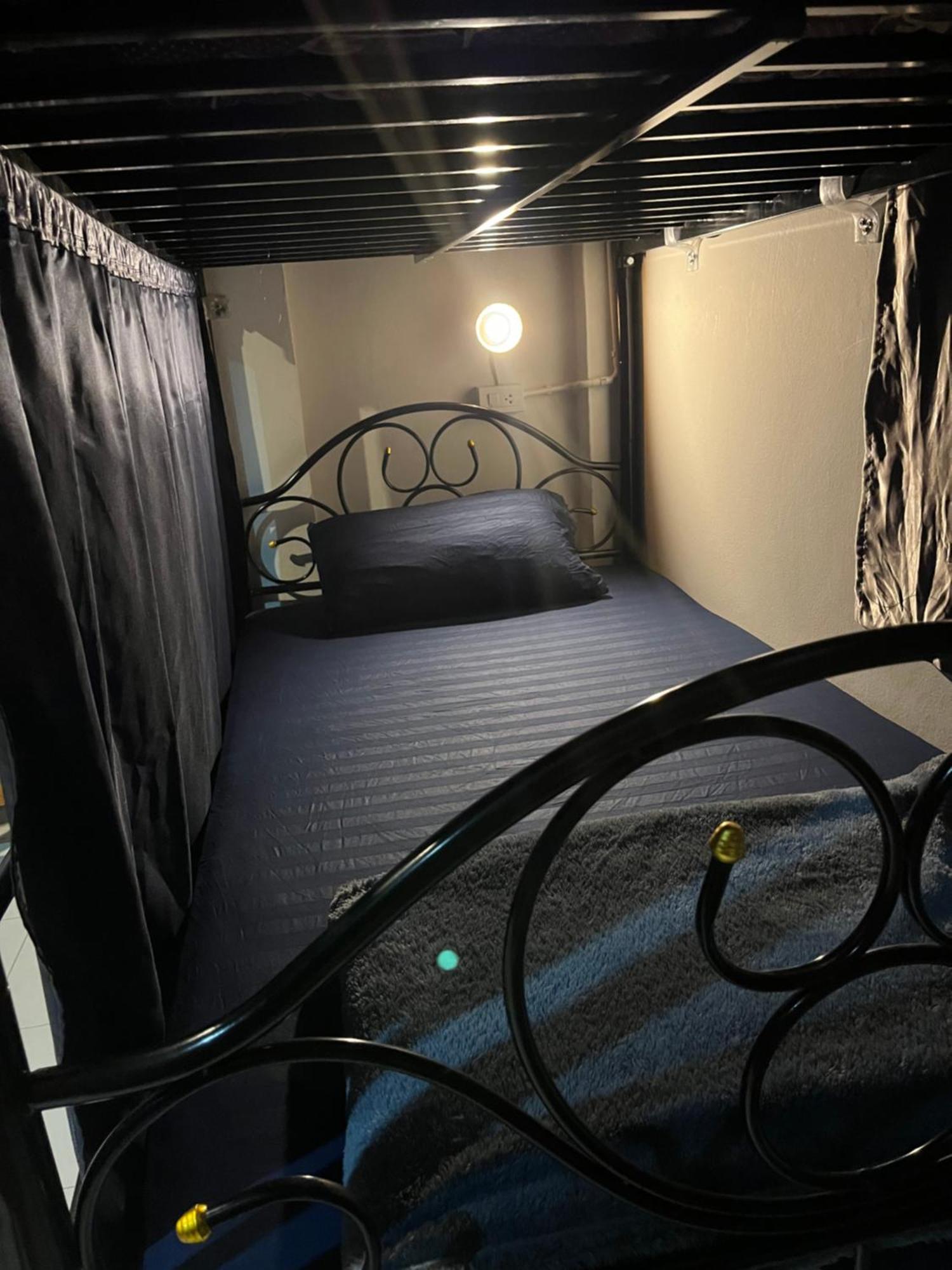 Moon Dolphin Hostel 哈林海滩 外观 照片